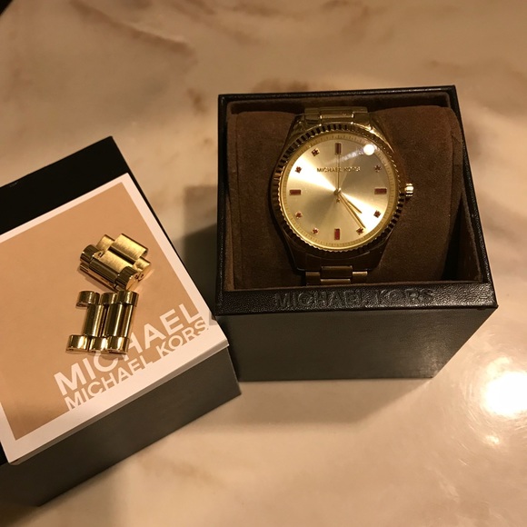 Michael Kors Accessories - Michael Kors Women’s Gold Tone Watch